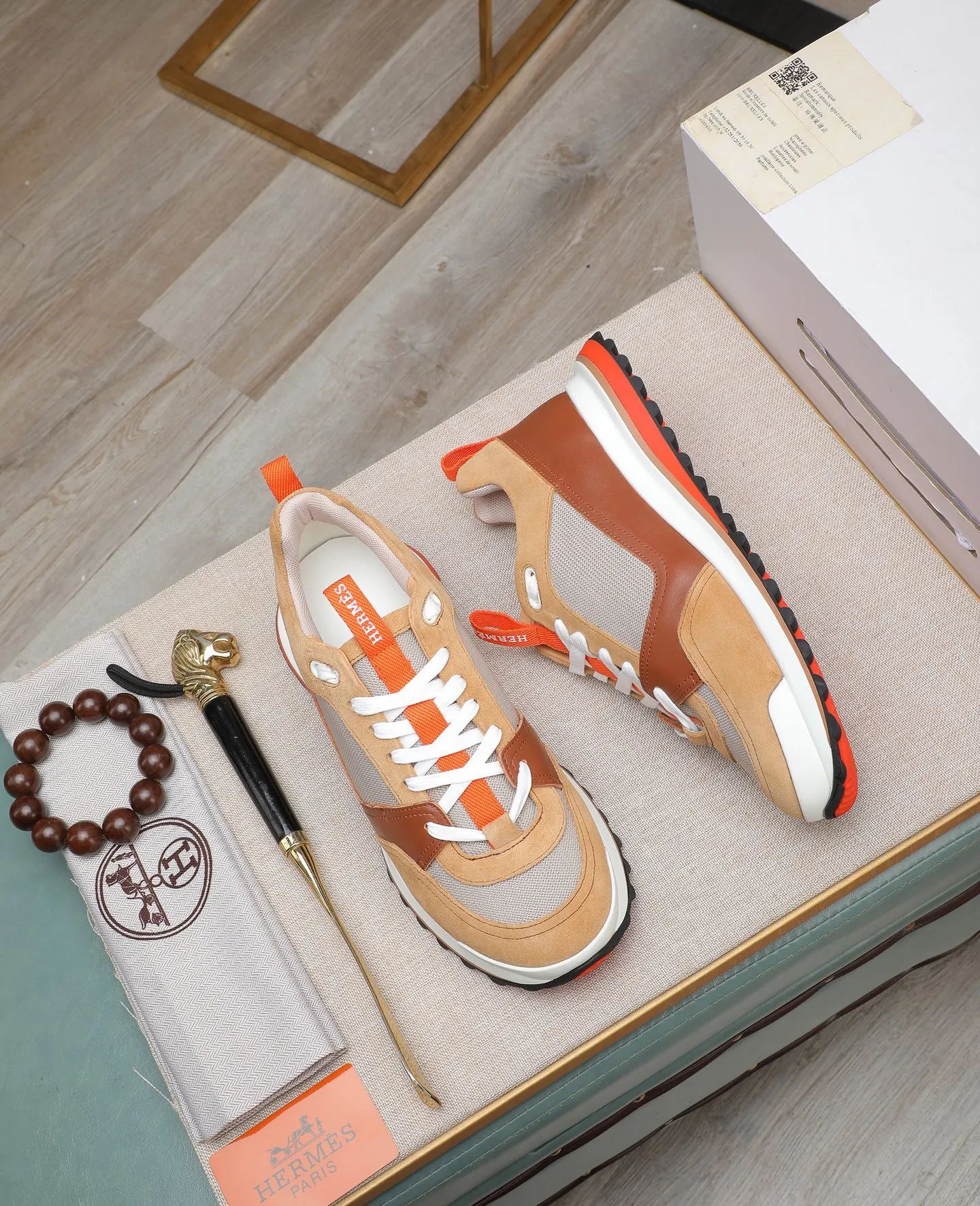 Men's shoes 💰760 Hermes🐴 25ss new autumn and winter products! Classic boot shape + British color matching design, imported calfskin, classic and durable! The original inverted mold last, the ultimate 1:1 shape, and the imported high-end cowhide presents a refined texture! Open the mold to customize the A-grade high-density private mold outsole with luxurious packaging! - Unique quality, 39-44 (38 45 46 customized)